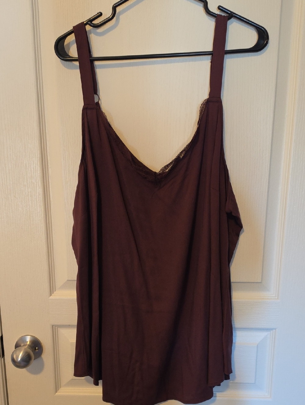 torrid Burgundy Lace-Trim Tank Top